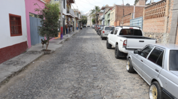 Same street, same night: two trucks stolen in downtown Ajijic